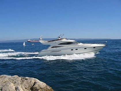 Hrvaška charter in jadranje - Jahta - Princess 56 (code:CRY 9) - Split - Riviera Split  - Hrvaška 