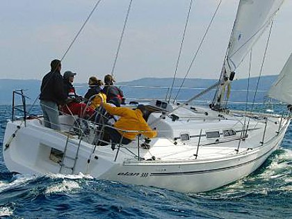 Hrvaška charter in jadranje - Jadrnica - Elan 333 (code:PLA 242) - Kastel Gomilica - Riviera Split  - Hrvaška  - Elan 333 (code:PLA 242): 