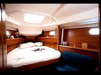 Hrvaška charter in jadranje - Jadrnica - Jeanneau SO 43 DS (code:PLA 577) - Trogir - Riviera Trogir  - Hrvaška  - Jeanneau SO 43 DS (code:PLA 577): 