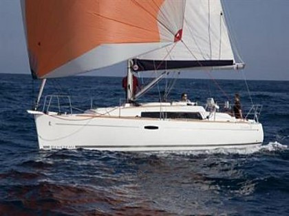 Hrvaška charter in jadranje - Jadrnica - Beneteau Oceanis 31 (code:ULT47) - Kastel Gomilica - Riviera Split  - Hrvaška 